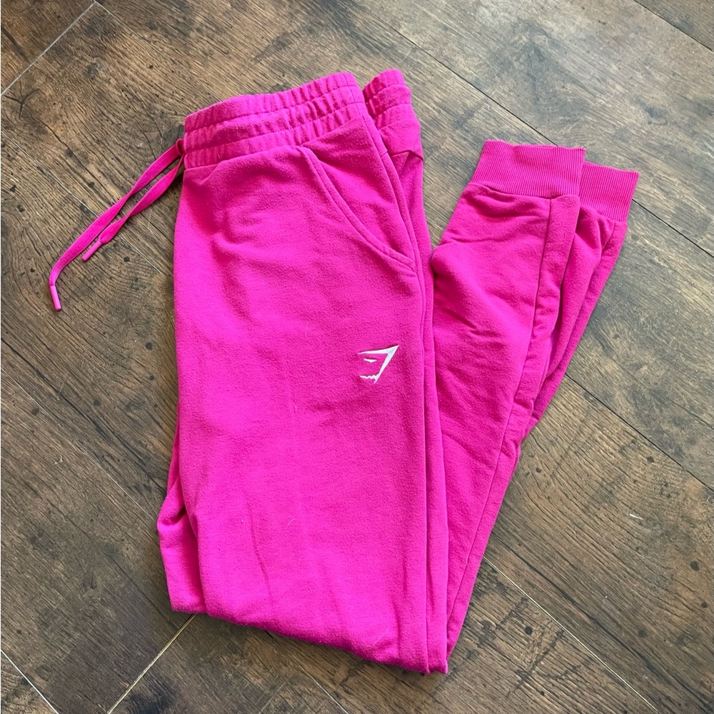 Pippa Training Joggers by GYMSHARK